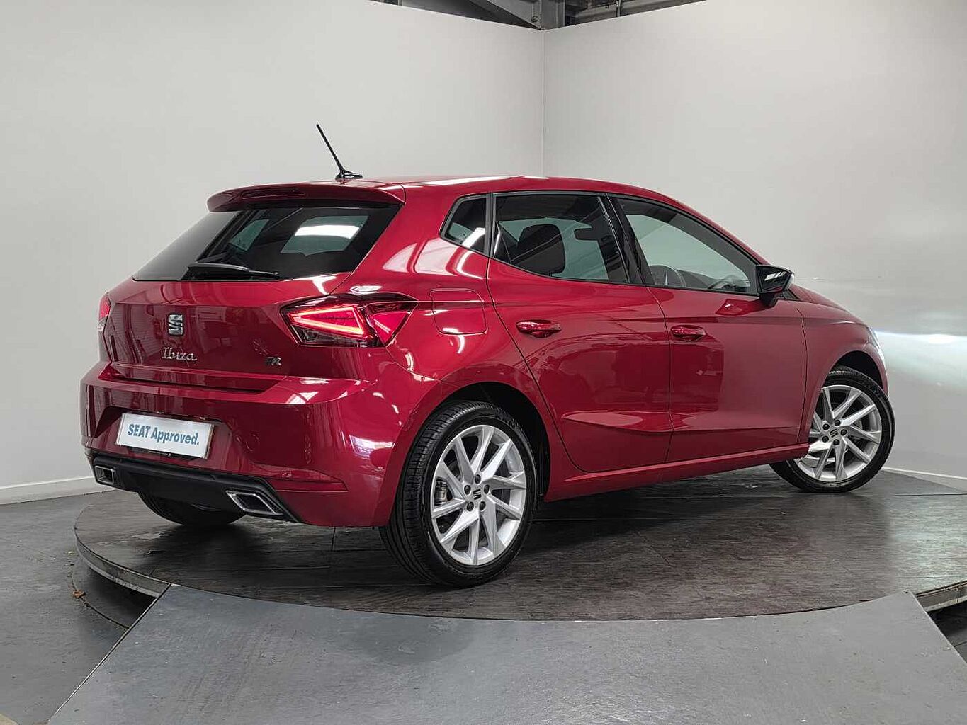 SEAT Ibiza 1.0 TSI 110 FR 5dr